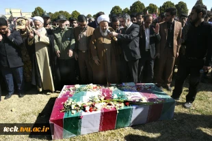 بدرقه شکوهمند مسافران پرواز شهادت به منزل ابدی در دانشکده فنی شهید رجایی کاشان