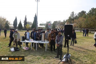 برگزاری جلسه به مناسبت هفته بسیج در مزار شهدای گمنام دانشکده فنی شهید رجائی کاشان 9