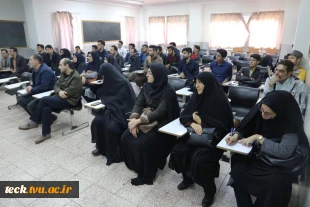 برگزاری سومین سمینار از سلسله سمینارهای تدارک دیده شده در هفته پژوهش در دانشکده فنی شهید رجائی کاشان 4