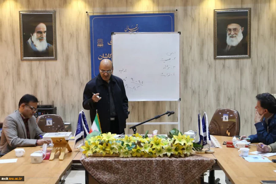برگزاری چهارمین جلسه از سمینارهای سبک زندگی اسلامی، ایرانی با عنوان فشارخون و ورزش، در دانشکده فنی شهید رجائی کاشان 9