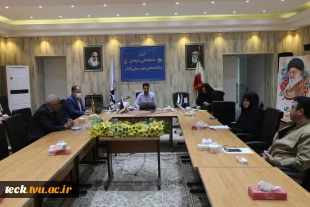 برگزاری وبینار آموزشی با عنوان فعالیت بدنی و ورزش در دوران میان سالی در دانشکده فنی شهید رجائی کاشان 2