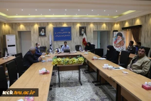 برگزاری وبینار آموزشی با عنوان فعالیت بدنی و ورزش در دوران میان سالی در دانشکده فنی شهید رجائی کاشان 5