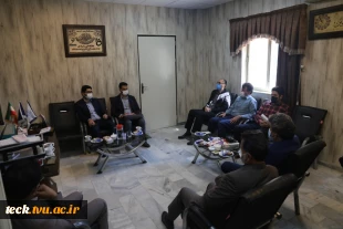 اجرای مراحل اولیه عقد تفاهم نامه با شرکت فولاد امیرکبیر در خصوص جذب نیروی انسانی از میان فارغ التحصیلان دانشکده فنی شهید رجائی کاشان 5