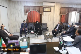 بازدید مدیرکل محترم امور دانشجویی دانشگاه فنی و حرفه ای در معیت هیئت همراه  از دانشکده فنی شهید رجائی کاشان 3