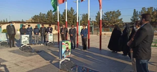 حضور و تجدید عهد و پیمان جمعی از کارکنان و اساتید و اعضای هیئت علمی دانشکده فنی شهید رجائی کاشان با شهیدان انقلاب اسلامی و دفاع مقدس در هفته بسیج مستضعفین 6