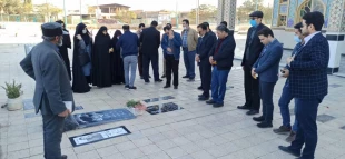 حضور و تجدید عهد و پیمان جمعی از کارکنان و اساتید و اعضای هیئت علمی دانشکده فنی شهید رجائی کاشان با شهیدان انقلاب اسلامی و دفاع مقدس در هفته بسیج مستضعفین 18