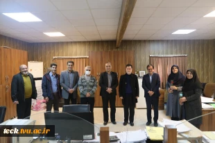 تجلیل از بانوان شاغل در دانشکده فنی شهید رجائی کاشان به مناسبت فرارسیدن ولادت باسعادت حضرت فاطمه زهرا سلام الله و روز زن 2