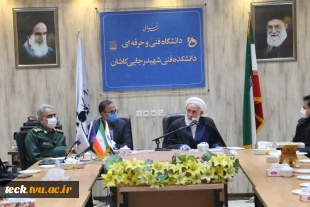 رونمایی از سه محصول دانش بنیان در مرکز رشد و نوآوری دانشگاه فنی و حرفه ای شهید رجائی کاشان 11