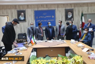 بازدید فرماندار محترم شهرستان کاشان آقای دکتر محمدشریف زارعی از دانشکده فنی شهید رجائی کاشان 15