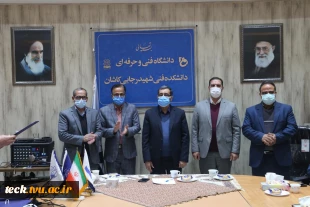 بازدید فرماندار محترم شهرستان کاشان آقای دکتر محمدشریف زارعی از دانشکده فنی شهید رجائی کاشان 16