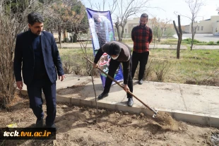 اجرای برنامه جمعی درختکاری در روز ولادت حضرت اباعبدالله الحسین علیه السلام، روز پاسدار و روز درختکاری در دانشکده فنی شهید رجائی کاشان 13