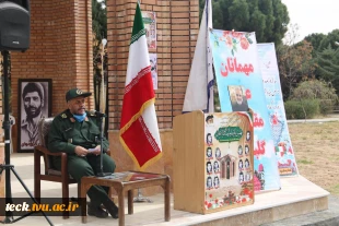 مراسم نهمین یادواره شهدای دانشجو و پنجمین سالگرد دفن شهیدان گمنام در دانشکده فنی شهید رجائی کاشان 12