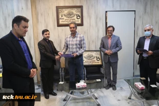 برگزاری آخرین جلسه شورای اداری سال 1400 در دانشکده فنی شهید رجائی کاشان 3
