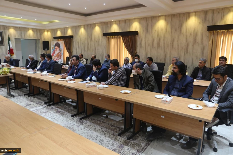 برگزاری آخرین جلسه شورای اداری سال 1400 در دانشکده فنی شهید رجائی کاشان 9