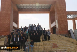 برگزاری آخرین جلسه شورای اداری سال 1400 در دانشکده فنی شهید رجائی کاشان 19