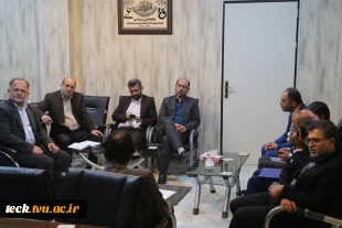 بازدید شهردار کاشان و هیئت همراه از دانشکده فنی شهید رجائی کاشان 9