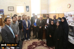 بازدید مسئول بسیج اساتید استان اصفهان و هیئت همراه از توانمندی های هسته های فناور مرکز  رشد، خلاقیت و نوآوری دانشکده فنی شهید رجائی کاشان 8
