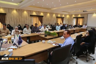 برگزاری اولین جلسه از مجموعه برنامه های آموزشی مهارت های زندگی ویژه استادان و کارکنان دانشکده فنی شهیدرجائی کاشان 8