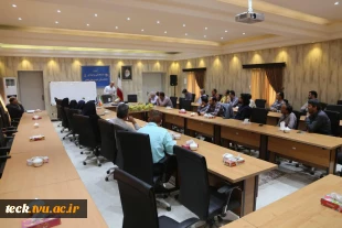 برگزاری دومین جلسه از مجموعه برنامه های آموزشی مهارت های زندگی ویژه استادان و کارکنان دانشکده فنی شهیدرجائی کاشان 5
