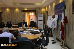 برگزاری دومین جلسه از مجموعه برنامه های آموزشی مهارت های زندگی ویژه استادان و کارکنان دانشکده فنی شهیدرجائی کاشان 9