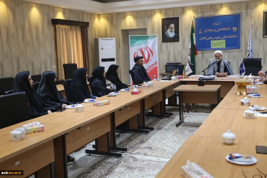 برگزاری نشست نقش دانشگاه در تحقق بیانیه گام دوم انقلاب 5