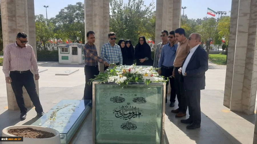 حضور جمعی از کارکنان دانشکده در گلزار شهدای دارالسلام کاشان 8