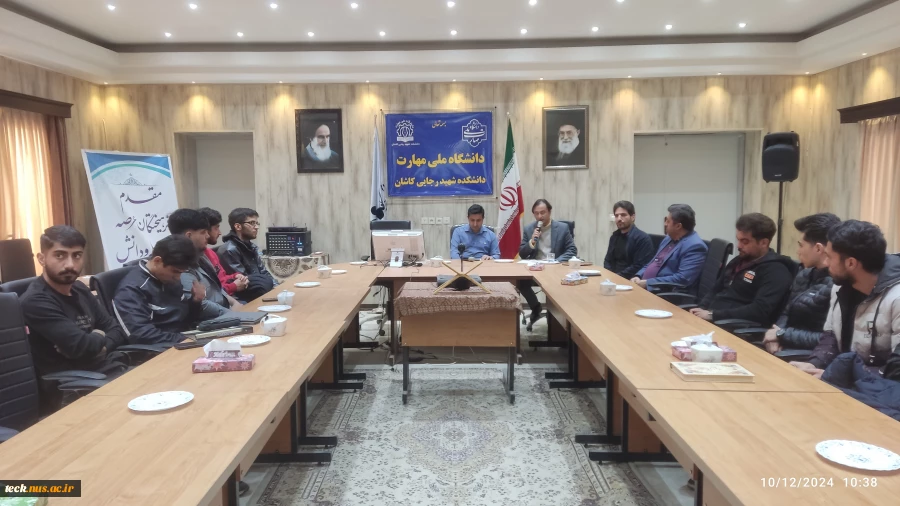 برگزاری سمینار تخصصی  "طراحی صنعتی نوین و بازار کار آن" به مناسبت هفته پژوهش 2